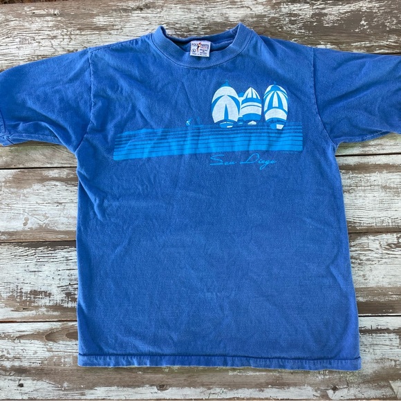 Vintage 80’s blue tourist t-shirt, San Diego and sailboats, size medium - Picture 2 of 10